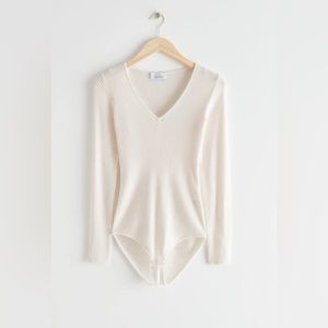 & Other Stories rib knit bodysuit, V-neck, size 0, longsleeve